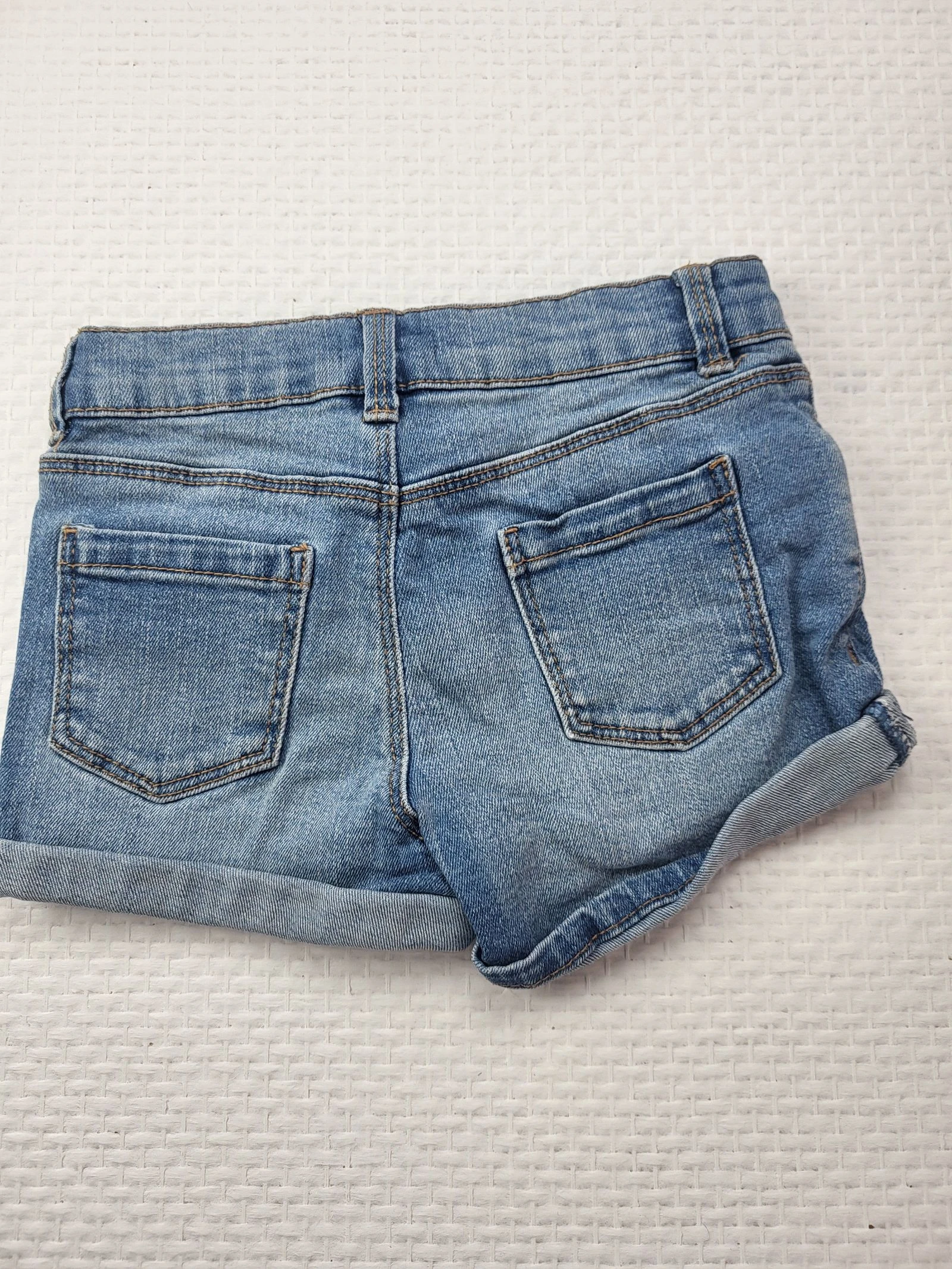 Short em jeans azul Gémo – 4 anos (104 cm) – Revers fixos – photo 2